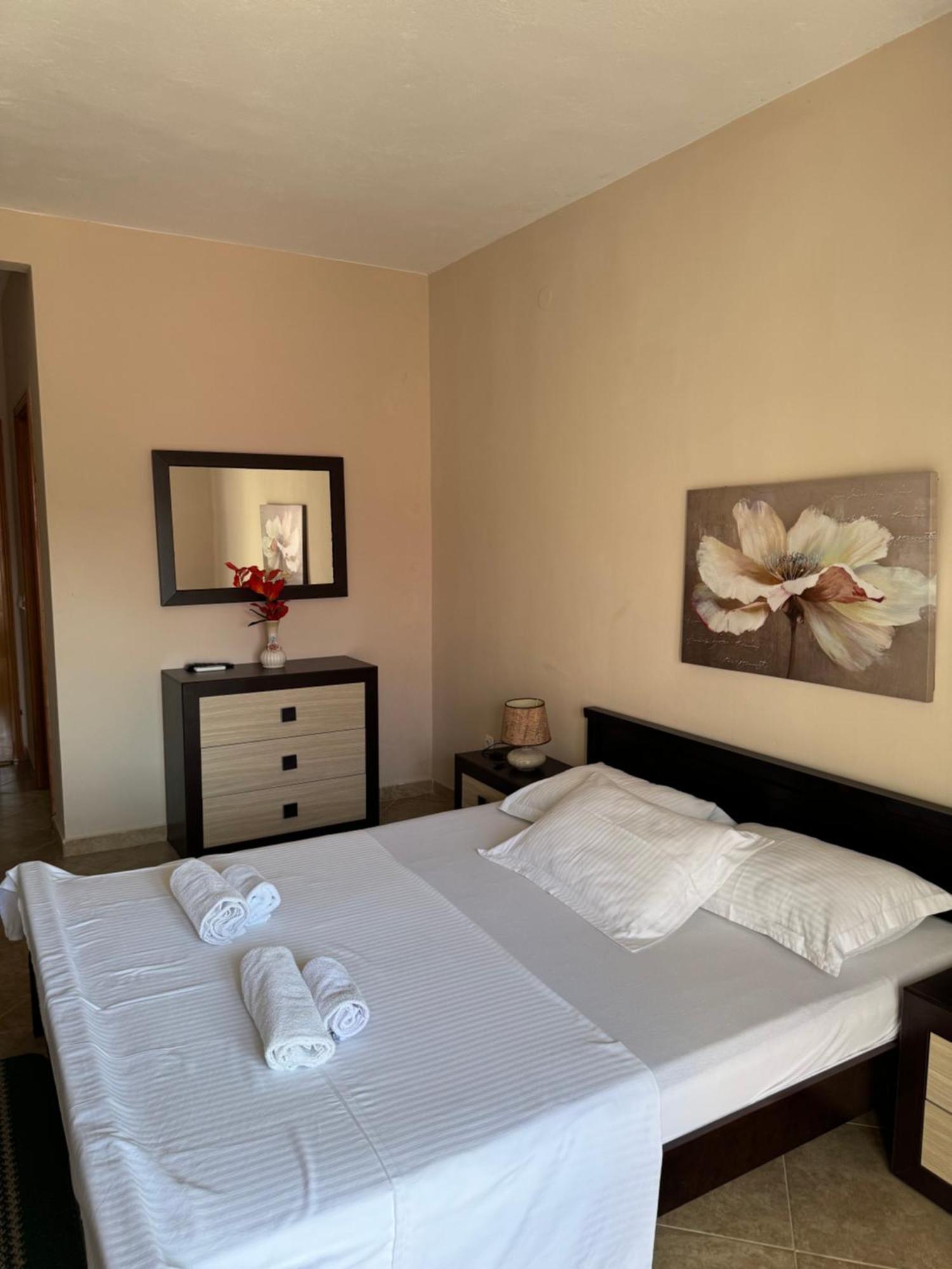 Sunrise House Apartments Улцинь Экстерьер фото